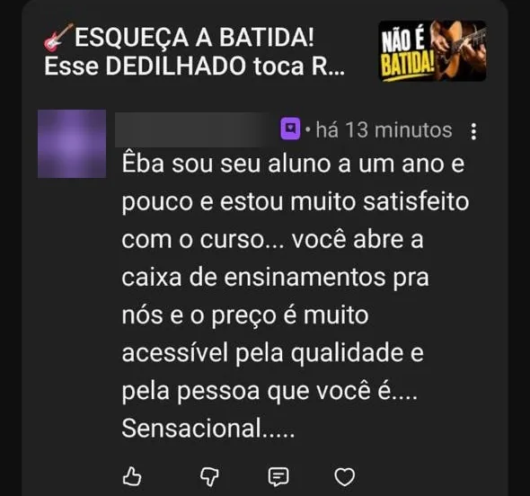 Comentário de aluno sobre as aulas do Gean, com nome e foto borrados